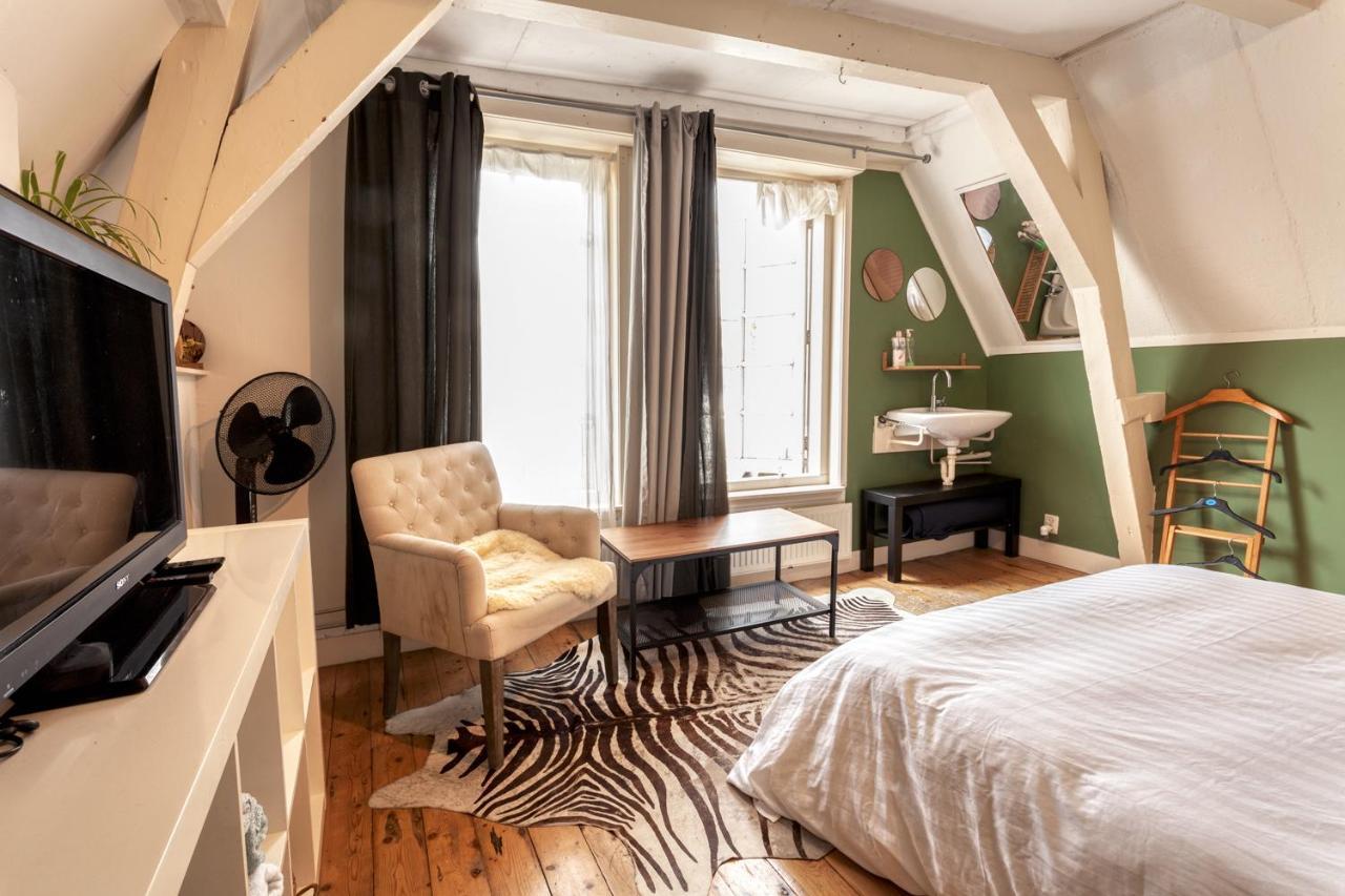 B&B 1971 Hazenstraat - Shared Bathroom Amsterdam Extérieur photo
