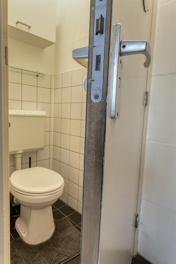 B&B 1971 Hazenstraat - Shared Bathroom Amsterdam Extérieur photo